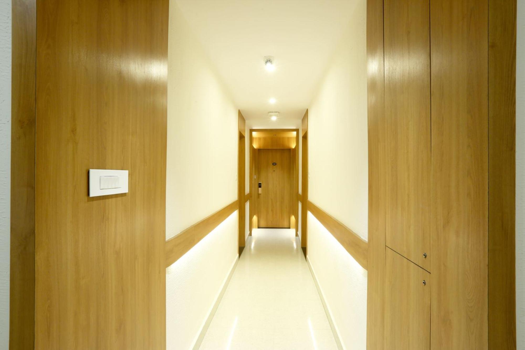 Hotel Sterling Plaza- Bangalore International Airport Dod Jala Eksteriør bilde